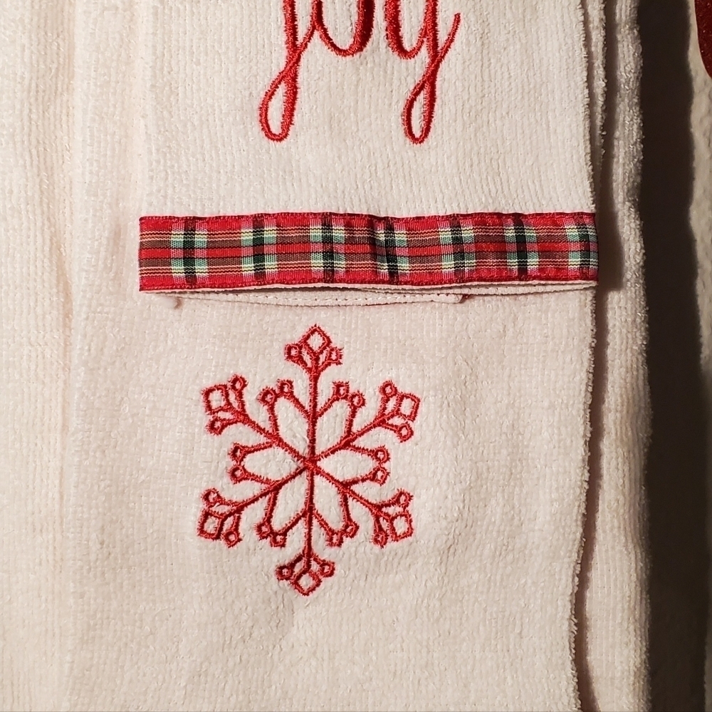 ๐ NEW 3 PC TOWEL SET - Picture 5 of 9
